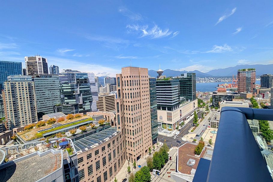 3301 233 Robson Street Vancouver, BC - 3