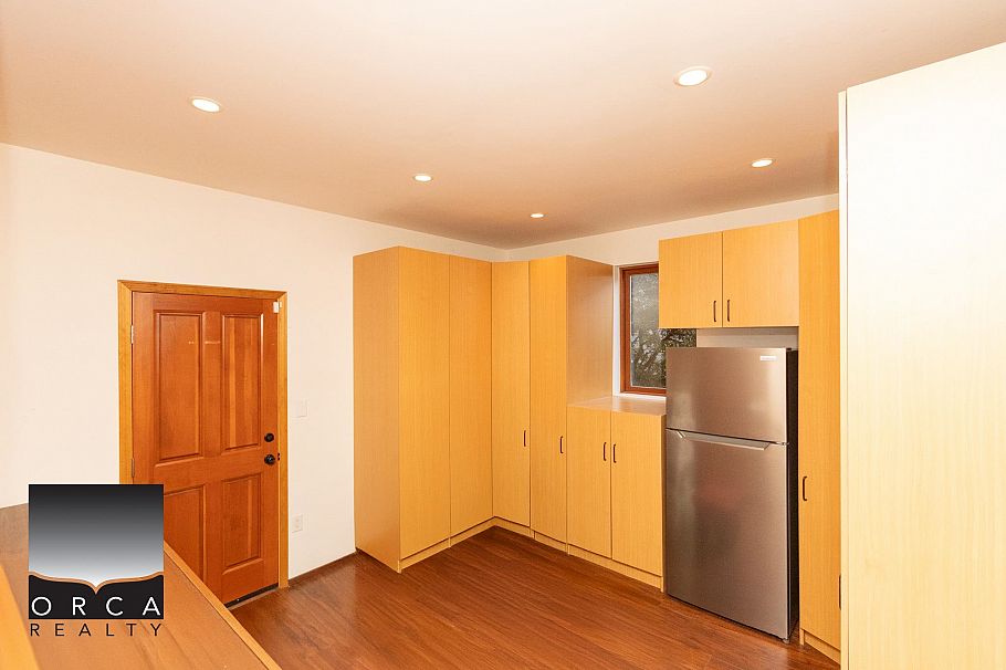 466 BRAND STREET, North Vancouver BC V7N 1G1 North Vancouver, BC - 10