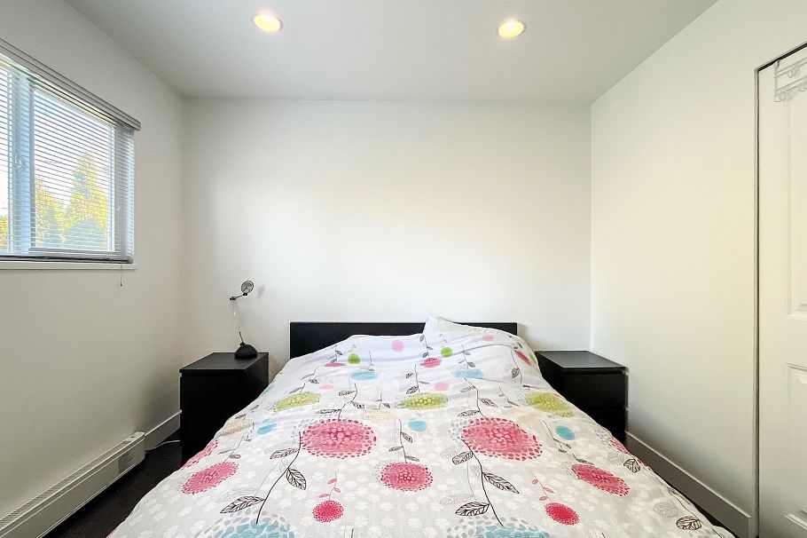 1420 Park Drive Vancouver, BC - 16