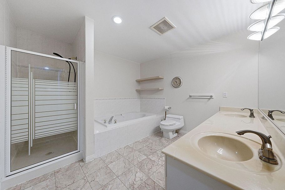 104 1500 Ostler Court North Vancouver, BC - 24