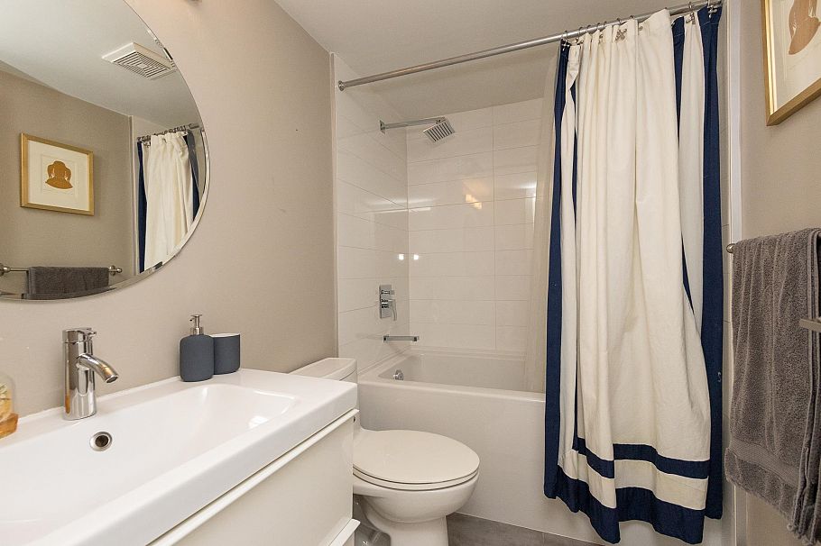 3062 Willow Street Vancouver, BC - 13