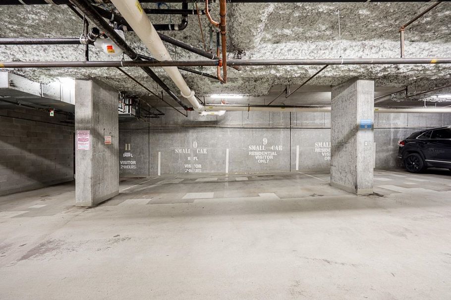 906 3438 Vanness Avenue Vancouver, BC - 34