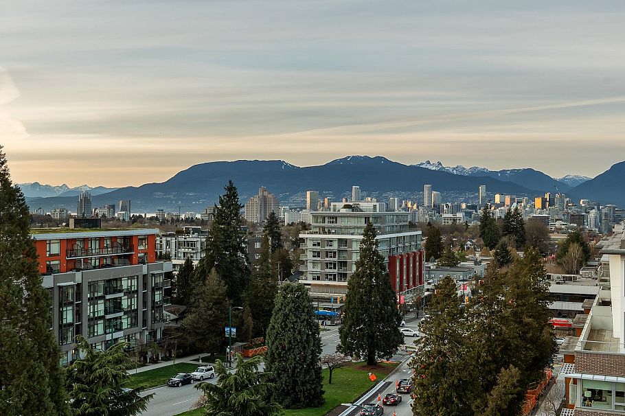 4228 Cambie Street Vancouver, BC - 28