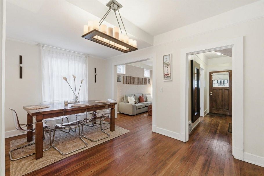 2232 W 14th Avenue Vancouver, BC - 10