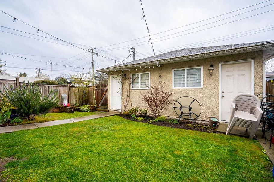 2849 Lakewood Drive Vancouver, BC - 28
