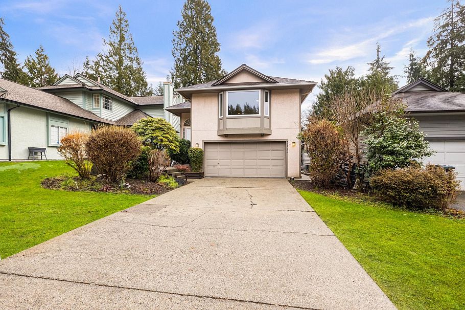 3985 Frames Place North Vancouver, BC - 35