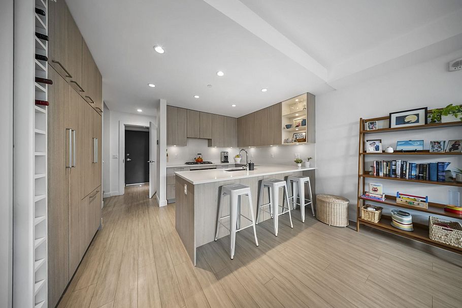 110 707 E 3rd Street North Vancouver, BC - 3