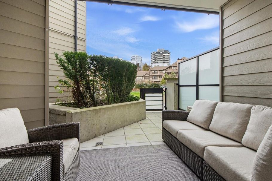 118 108 E 8th Street North Vancouver, BC - 1