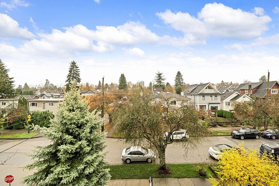 1095 E 14th Avenue Vancouver, BC - 33