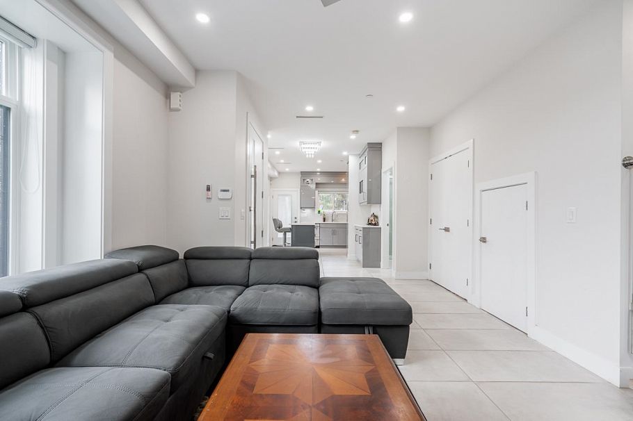 6370 Ross Street Vancouver, BC - 9