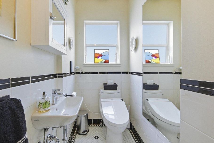 4508 W 12th Avenue Vancouver, BC - 9