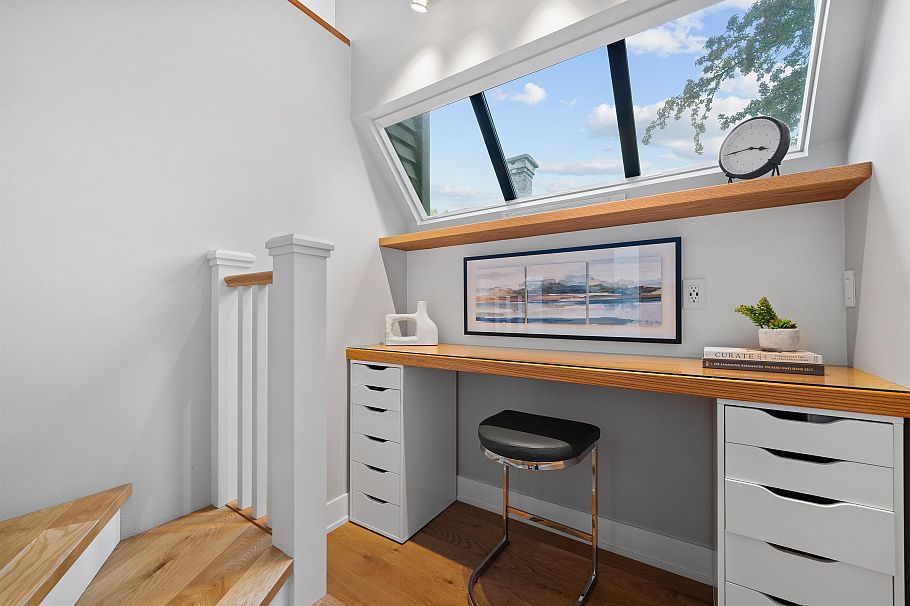 1866 W 15th Avenue Vancouver, BC - 14