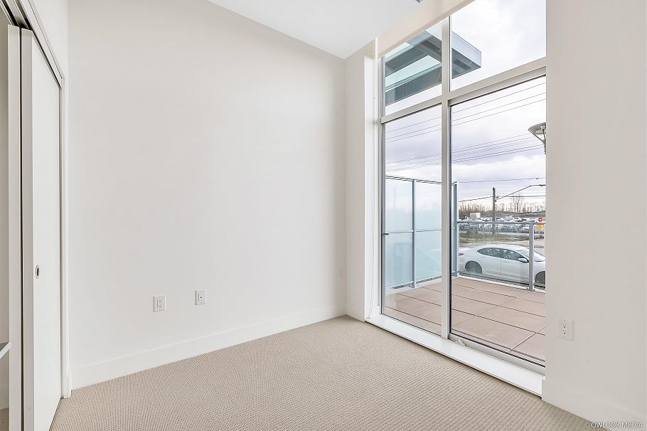 3559 E Kent Avenue North Vancouver, BC - 15