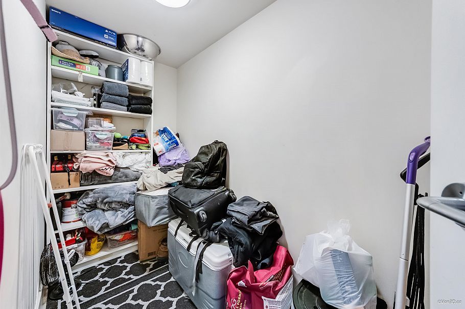 213 1088 Richards Street Vancouver, BC - 15