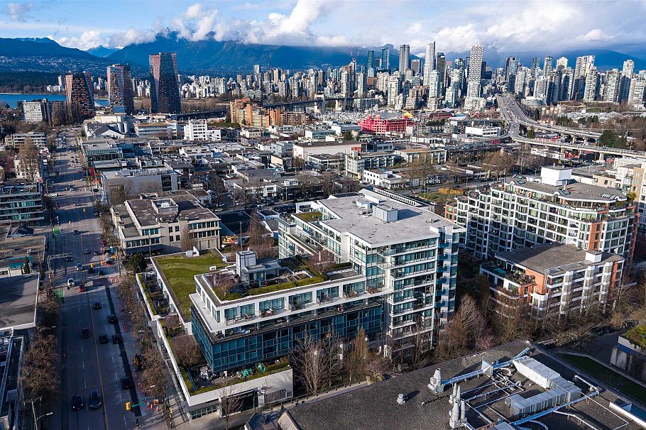 820 1777 W 7th Avenue Vancouver, BC - 35