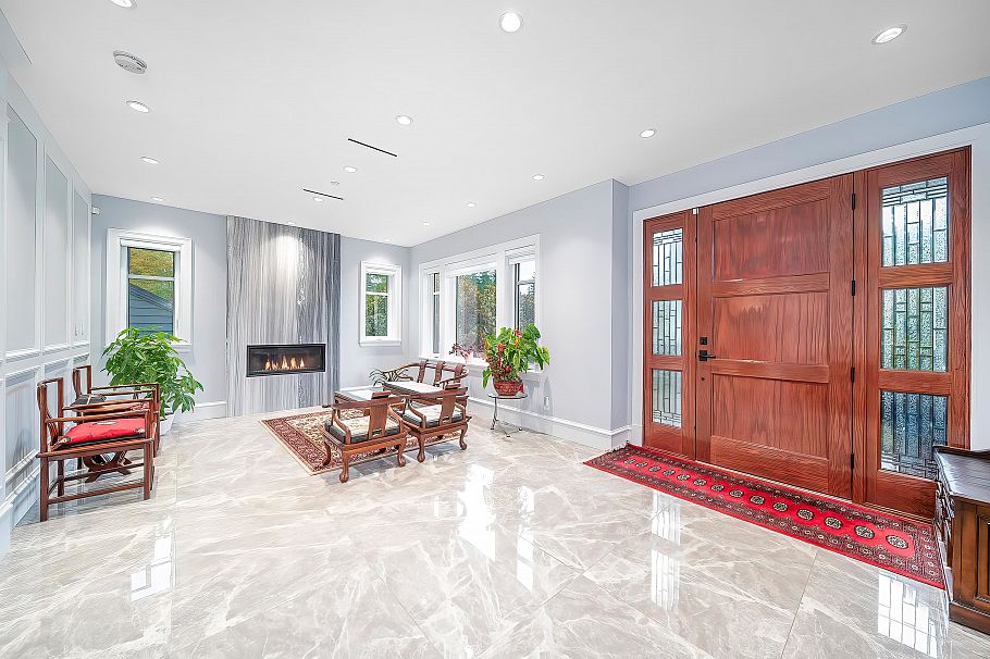 1 4085 41st Avenue Vancouver, BC - 4