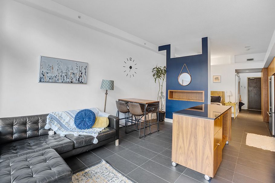 309 33 W Pender Street Vancouver, BC - 5