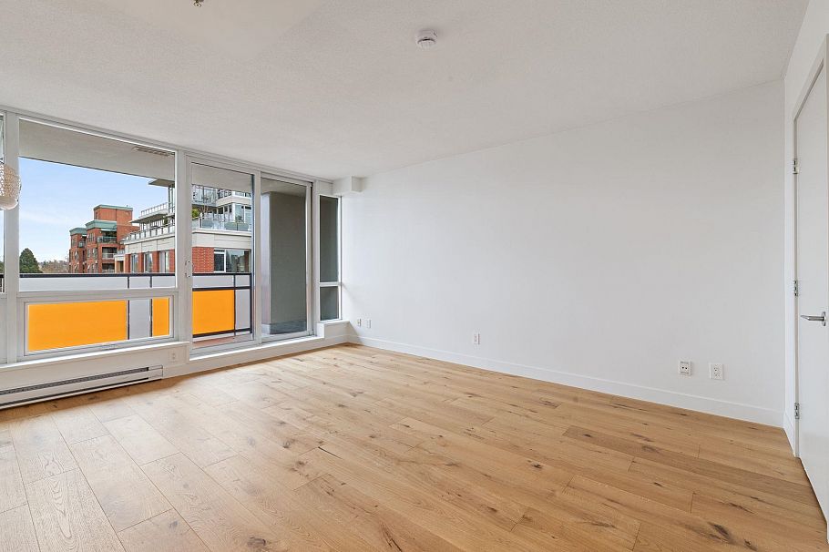 710 718 Main Street Vancouver, BC - 7