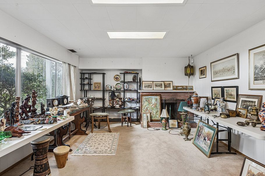 702 Winona Avenue North Vancouver, BC - 30