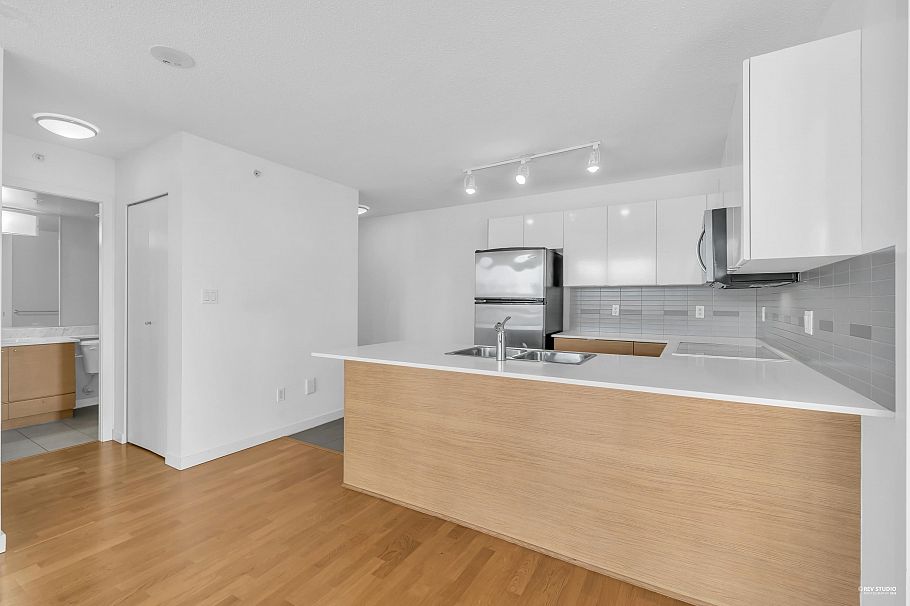 1002 4178 Dawson Street Burnaby, BC - 7