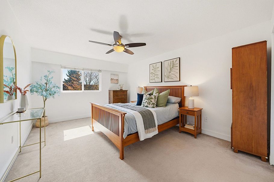 931 Old Lillooet Road North Vancouver, BC - 21