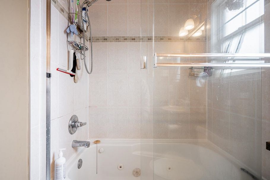 2849 Lakewood Drive Vancouver, BC - 17