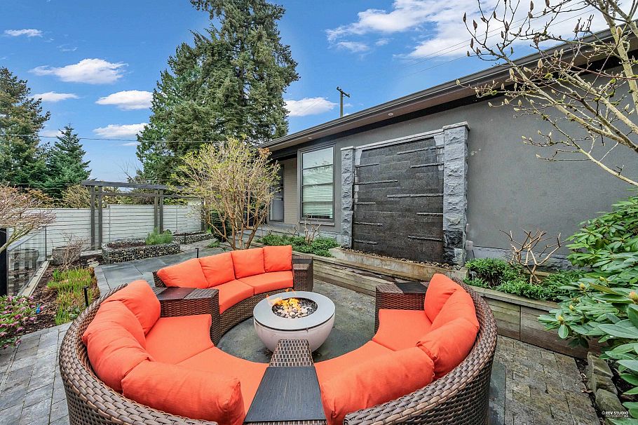 2820 W 32nd Avenue Vancouver, BC - 39