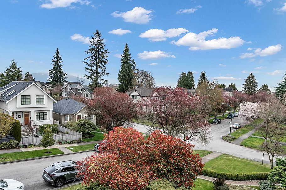 2820 W 32nd Avenue Vancouver, BC - 27