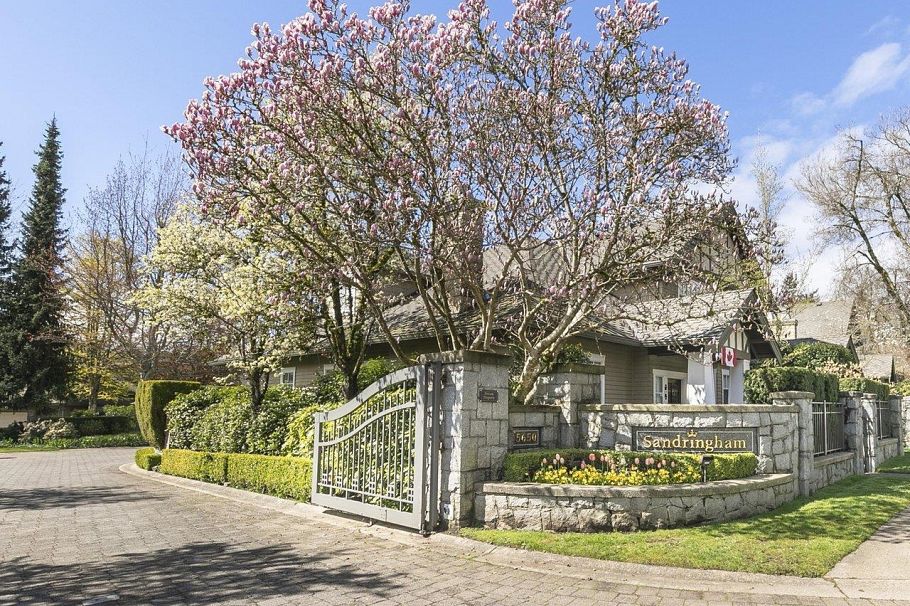 31 5650 Hampton Place Vancouver, BC - 1