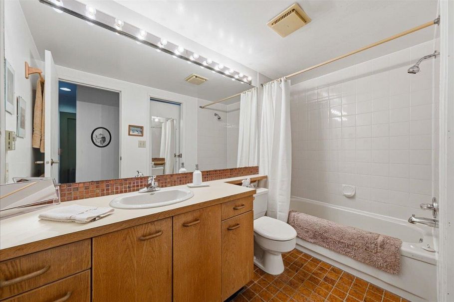 6 5730 Carnarvon Street Vancouver, BC - 16