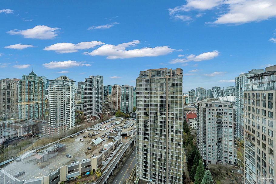 2901 1008 Cambie Street Vancouver, BC - 3