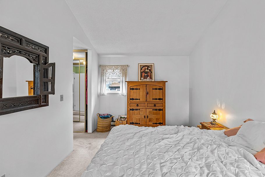 7363 Kokanee Place Vancouver, BC - 17