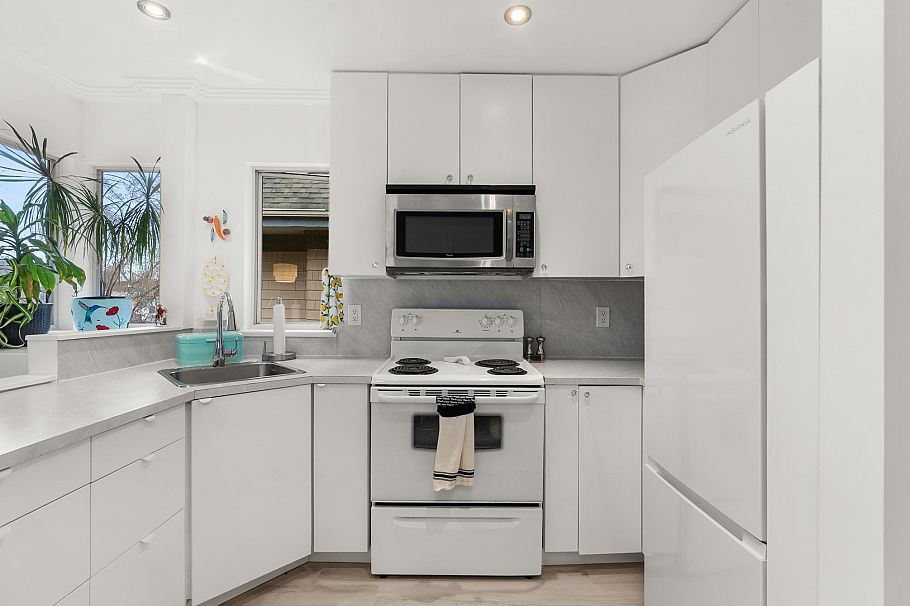 E301 623 W 14th Avenue Vancouver, BC - 16