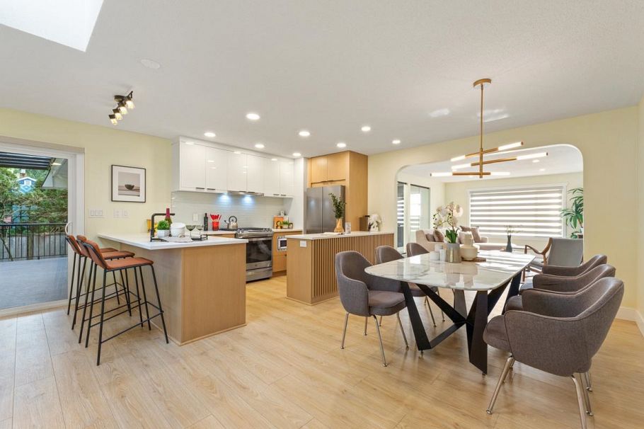 2518 Swinburne Avenue North Vancouver, BC - 7