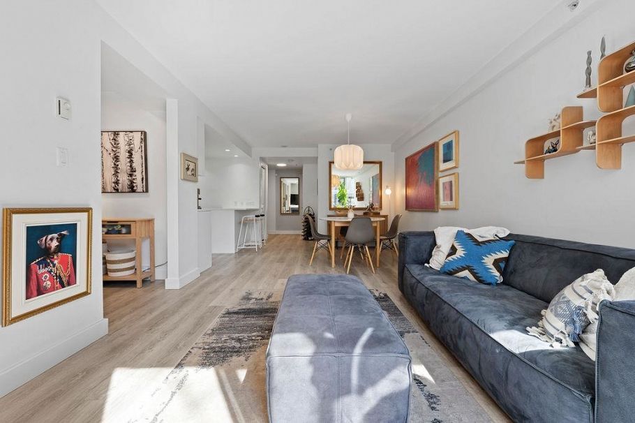 1409 W 6th Avenue Vancouver, BC - 8