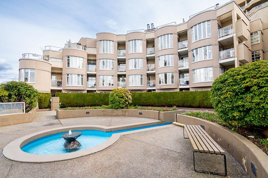 111 1236 W 8th Avenue Vancouver, BC - 1