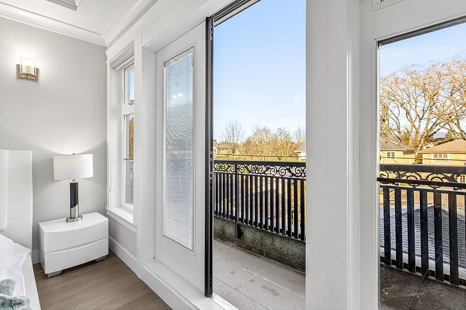 2989 W 32nd Avenue Vancouver, BC - 17