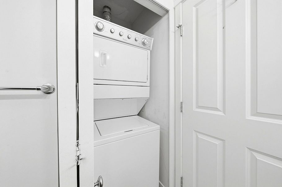 4 1203 Madison Avenue Burnaby, BC - 23