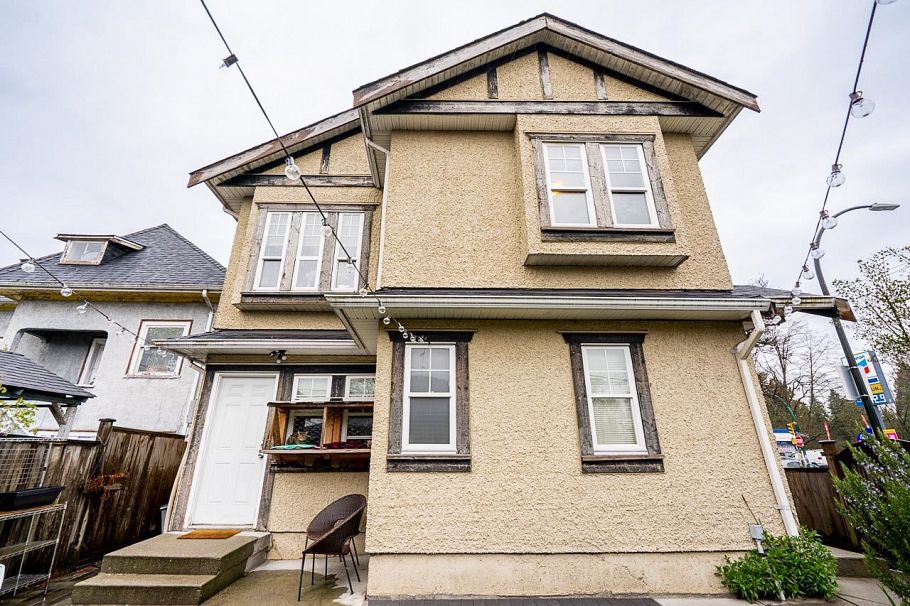 2849 Lakewood Drive Vancouver, BC - 4