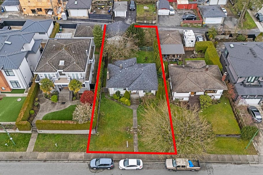 3977 Forest Street Burnaby, BC - 5