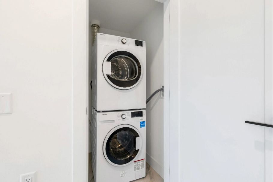 601 5399 Joyce Street Vancouver, BC - 17