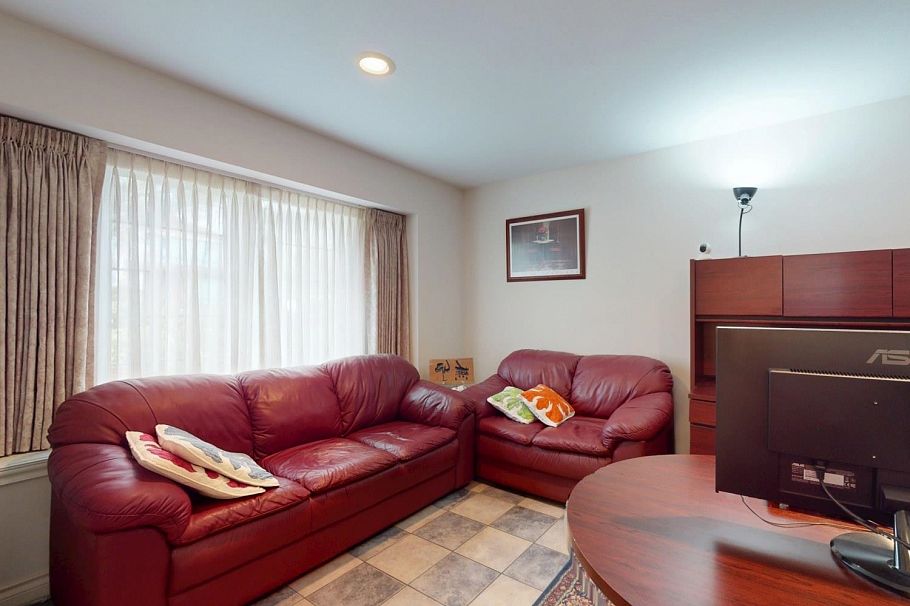 1926 W 62nd Avenue Vancouver, BC - 14