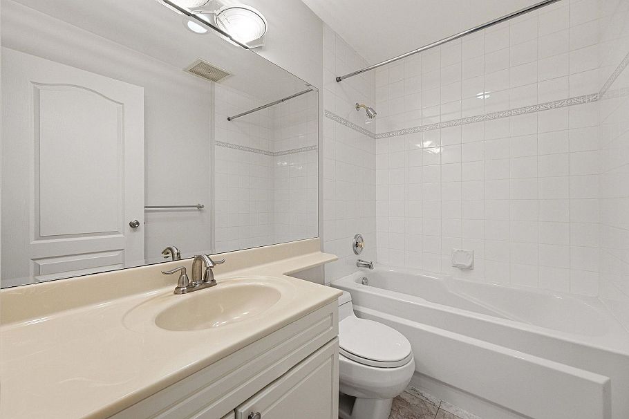 104 1500 Ostler Court North Vancouver, BC - 25