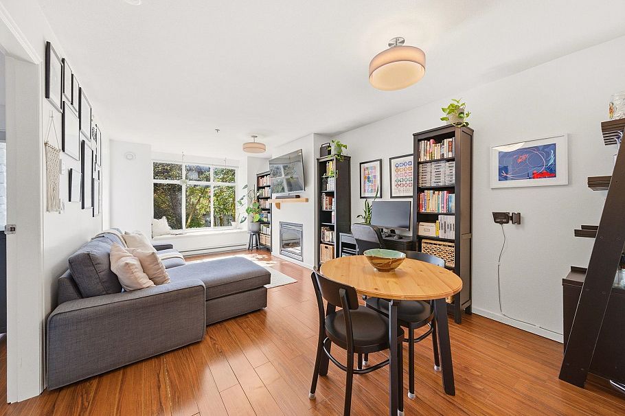 113 1111 Lynn Valley Road North Vancouver, BC - 5