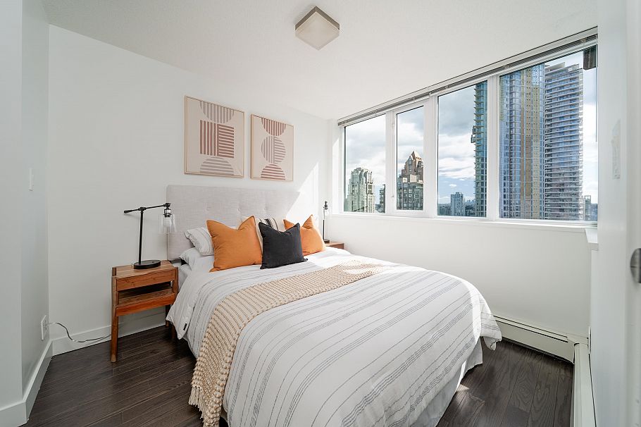 1703 1325 Rolston Street Vancouver, BC - 9