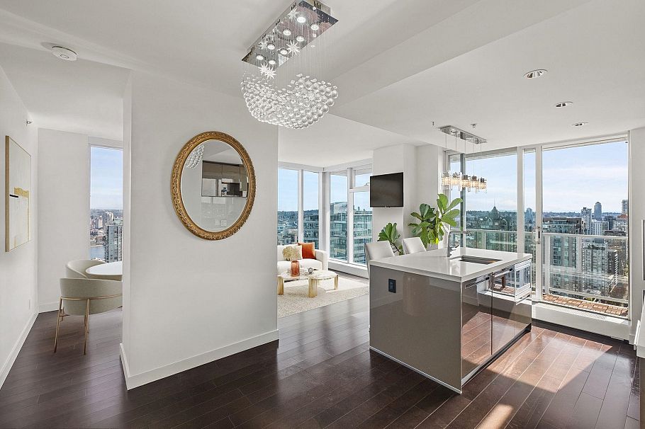 3511 777 Richards Street Vancouver, BC - 1