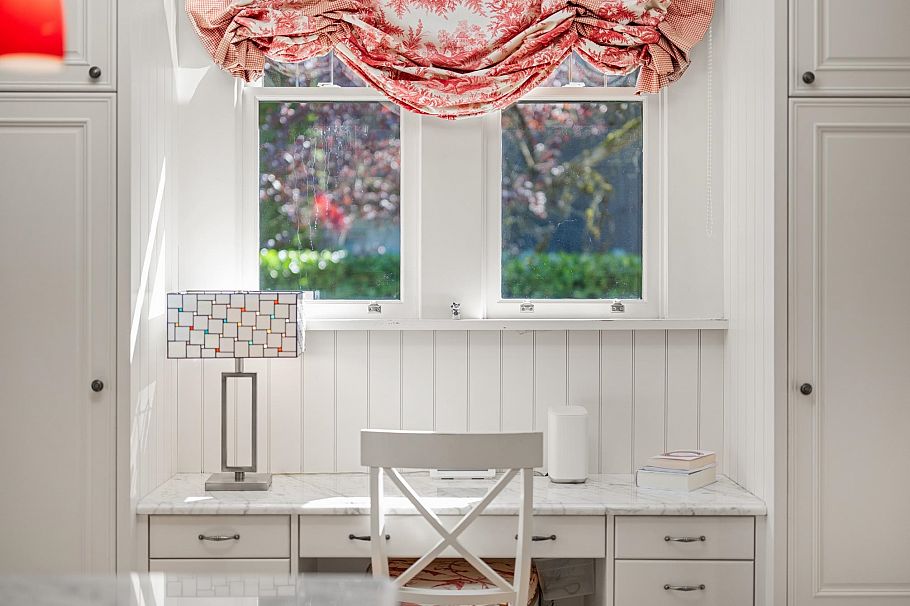 1519 W 35th Avenue Vancouver, BC - 15