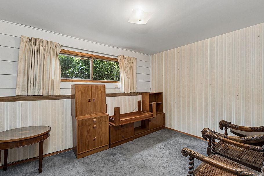 702 Winona Avenue North Vancouver, BC - 32