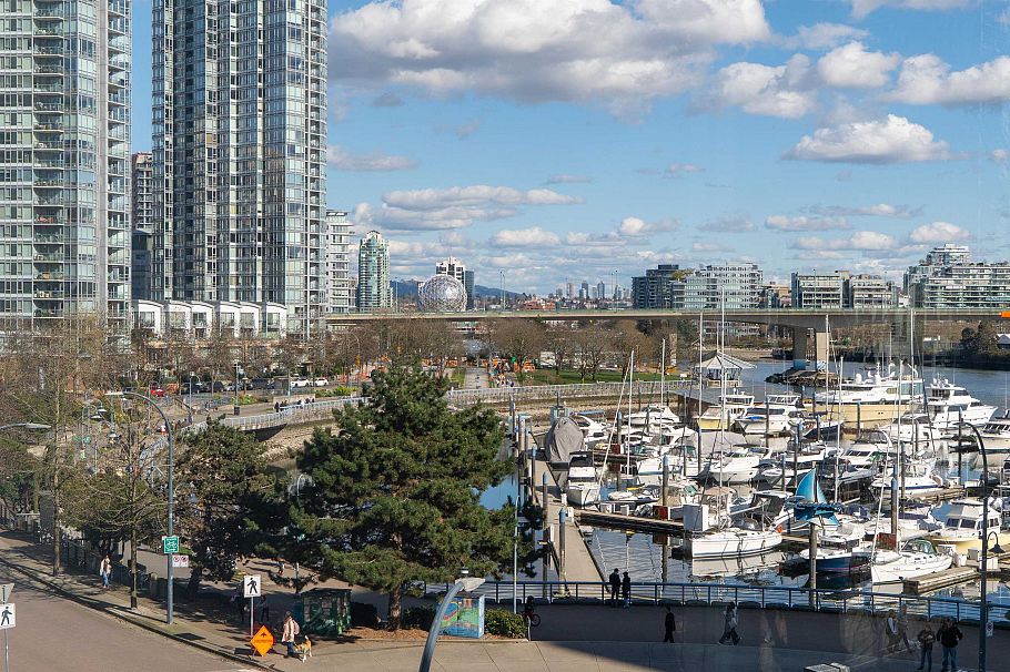 505 1201 Marinaside Crescent Vancouver, BC - 35