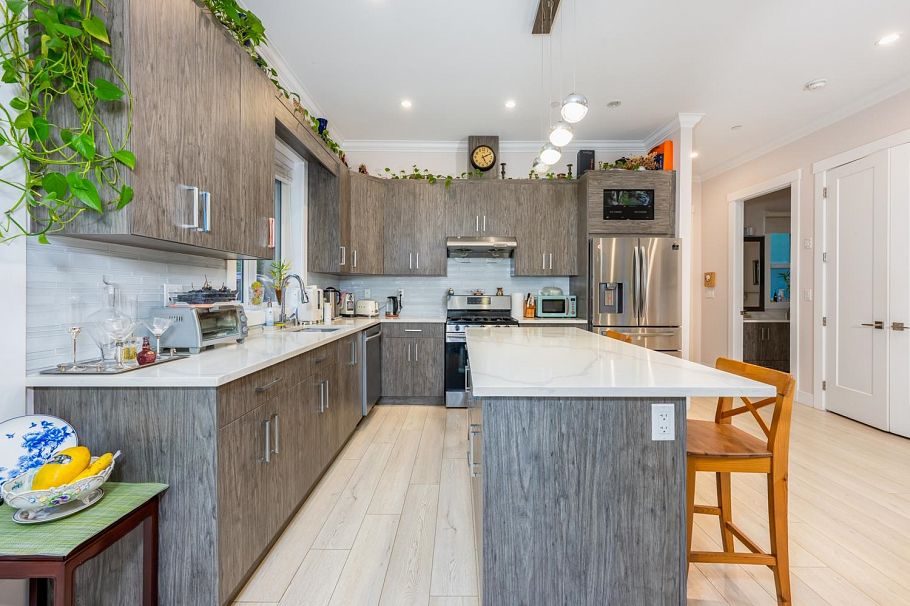 4786 W 4th Avenue Vancouver, BC - 23